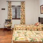 Valsequillo Otel Lepe