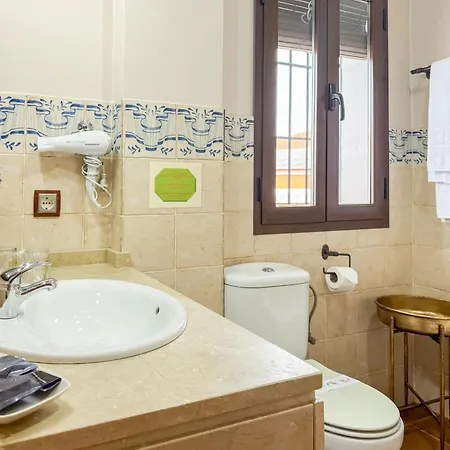 Valsequillo Hotel Lepe