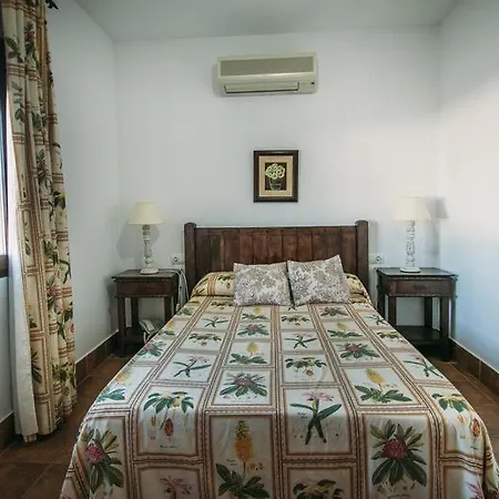 Valsequillo Hotel Lepe